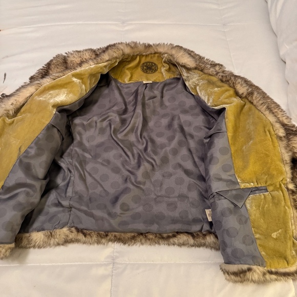 vintage faux fur crop jacket size 12 - Picture 2 of 8